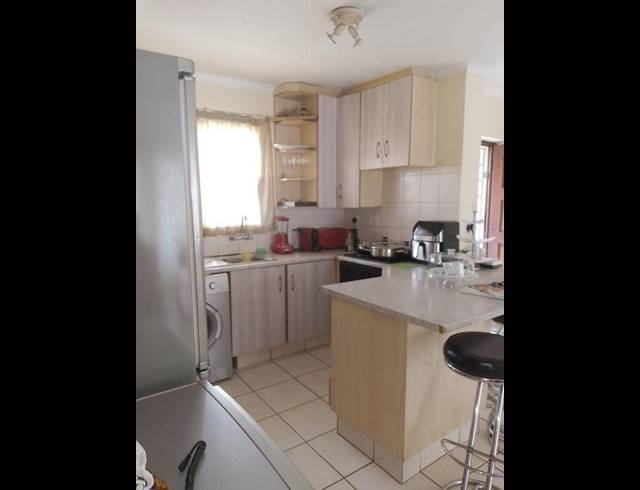 2 BEDROOM APARTMENT FOR SALE IN TERENURE